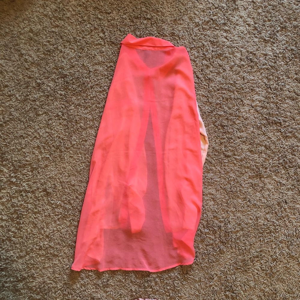 Blouse - Picture 2 of 2
